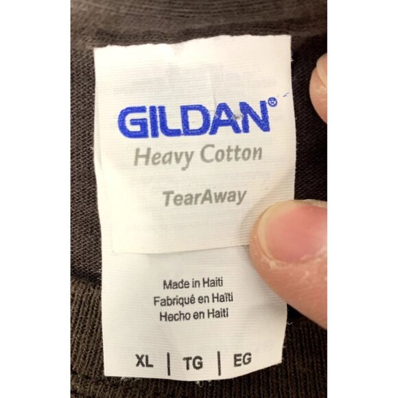 Philadelphia Phillies Budweiser Proud to Serve Those Who Serve T-Shirt Size XL - Picture 3 of 4